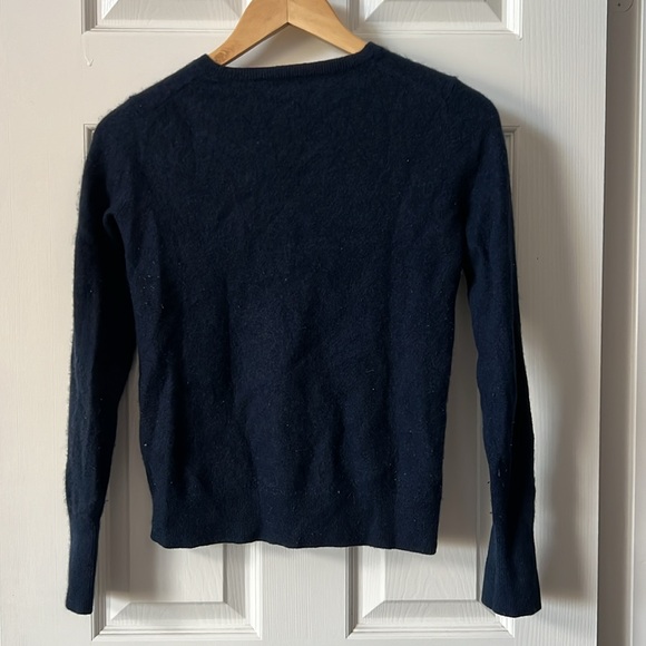 Everlane 100% Cashmere Crew Neck, Navy - Picture 2 of 3
